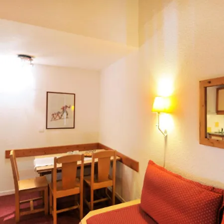 Apartment Le Carrousel - Fonctionnel - Skis Aux Pieds - Vue Vallee - Terrasse Mae-3712 La Plagne